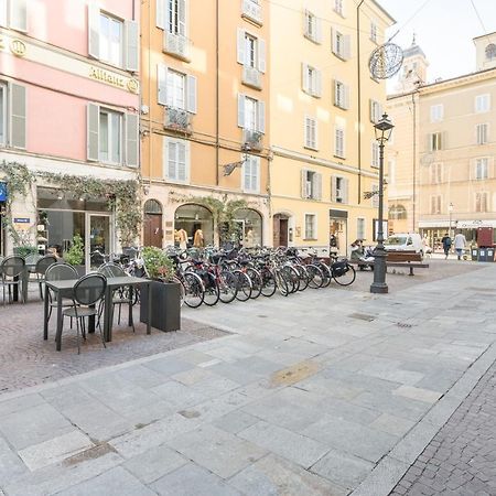 Raffinato Apt Vicino A Piazza Garibaldi X5 Parme Extérieur photo