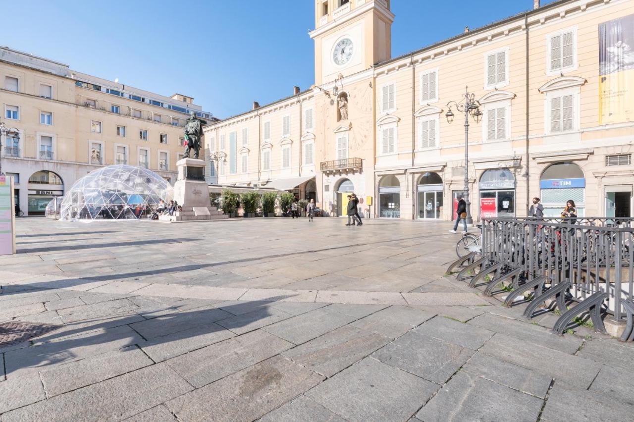 Raffinato Apt Vicino A Piazza Garibaldi X5 Parme Extérieur photo